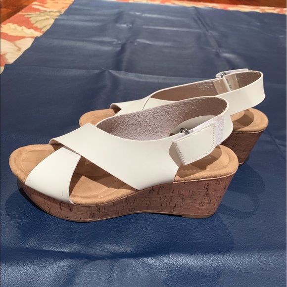 CL by Laundry Shoes - CL by Laundry Cork Wedge Sandals  size 9M